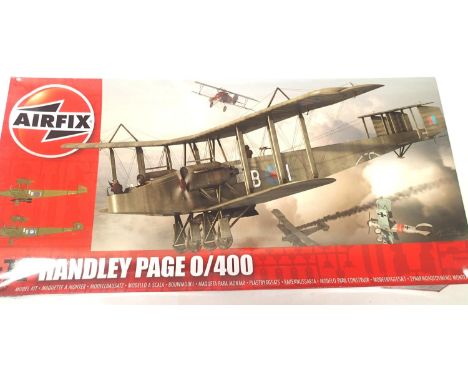 Airfix 1:72 scale Handley Page 0/400, as new, contents unchecked. P&amp;P Group 1 (£14+VAT for the first lot and £1+VAT for s