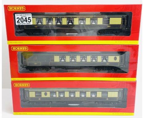3x Hornby Pullman Parlour Coaches with Lights  - P&amp;P Group 1 (£14+VAT for the first lot and £1+VAT for subsequent lots) 