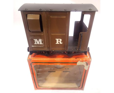 Mamod brake van, brown in very good condition, slight corrosion and decal/paint marks, box is in fair condition. P&amp;P Grou