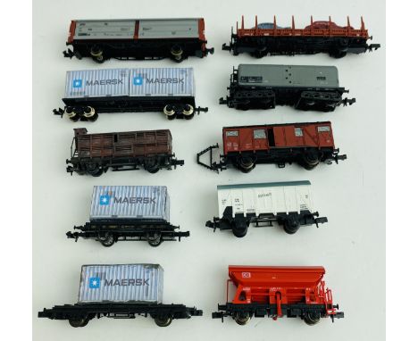 10x N Gauge Loose Wagons - See Picture  P&amp;P Group 1 (£14+VAT for the first lot and £1+VAT for subsequent lots) 