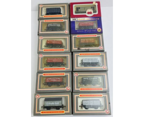 12x Assorted OO Gauge Rolling Stock (Assorted) P&amp;P Group 1 (£14+VAT for the first lot and £1+VAT for subsequent lots) 
