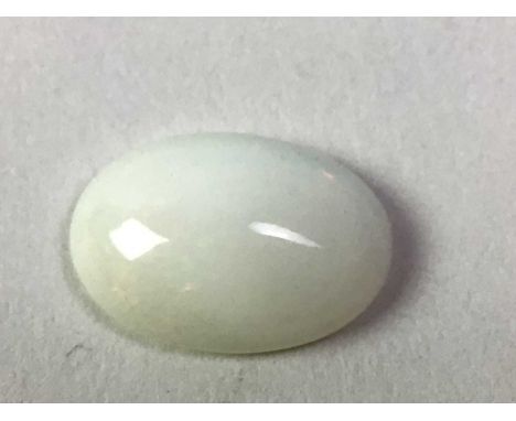 NATURAL OPAL, 4.64 CTS loose gemstone, oval cabochon cut, with GFCO certificate