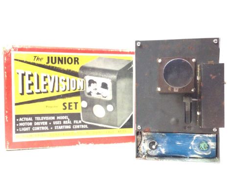 JUNIOR TELEVISION PROJECTOR SET, in original box