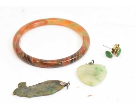 A mixed lot of Chinese hardstone jewellery comprising bangle, fish pendant, heart pendant, and pair of 14ct earrings (4).