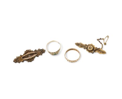 Two gold diamond chip brooches, three stone ring and an stone set full eternity ring, all 9ctCondition Report:Brooches approx