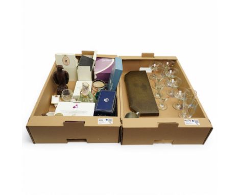 Five Babychan glasses, three Calypso glasses and two goldwell snowball glasses, pewter mugs, carving set cased, Mary Antoinet