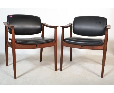Edvard Kindt Larsen and Tove Kindt Larsen - France and Son - A pair of 1960's retro vintage armchairs , each armchair raised 