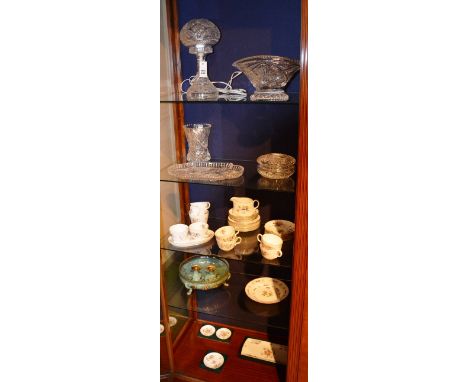 A mixed lot of china and crystal, to include crystal bedroom lamp with shade, Minton 'Marlow' tea wares, 19th century plate e