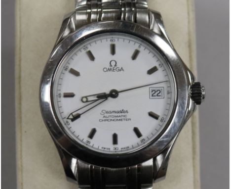 A gentleman's stainless steel Omega Seamaster Automatic Chronometer wrist watch, with Omega box.