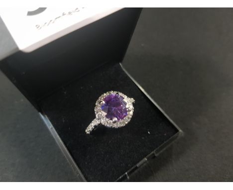 14 CARAT WHITE GOLD AMETHYST &amp; WHITE SAPPHIRE RING 