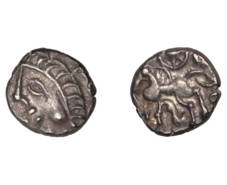 British Iron Age, ATREBATES and REGNI, Commios (50 - 25 BC), silver Unit, moon head left, curved ladder for hair, two concent