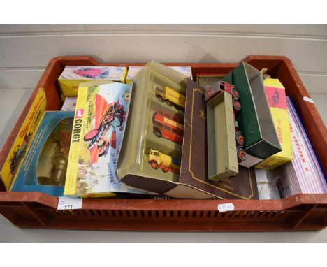 BOX OF MIXED TOY VEHICLES TO INCLUDE DINKY TOYS, LADY PENELOPE'S FAB 1 CAR, CORGI CHITTY-CHITTY BANG BANG, BOXED HOVIS VEHICL