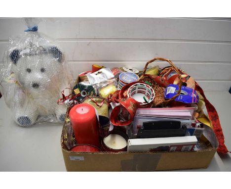 MIXED LOT VARIOUS CHRISTMAS RIBBON, CANDLES, CARDS, PLUS A FURTHER PEARL EFFECT BEAR MODEL