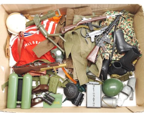 Palitoy Action Man vintage loose clothing/accessories to include guns, various part outfits, helmets/hats plus others - see p
