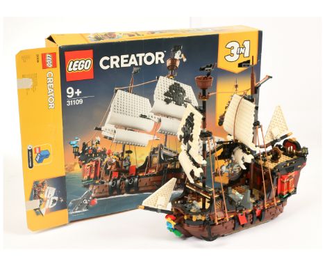 Lego 31109 Creator 3 in 1 Pirate Ship - Built model with instruction booklet, not checked for completeness Good to Excellent 