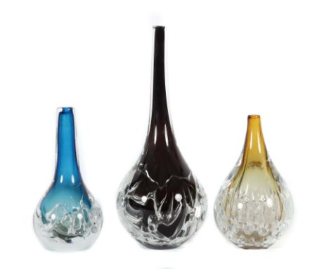 Prof. Habermeier, Konrad3 Vasen "Ariel-Serie", Gralglashütten Dürnau, 1960er Jahre, gelb-blaues und schwarzes Glas, farblos ü