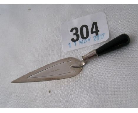 A trowel shaped book mark Lon mod    
