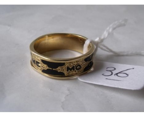 18ct gold and enamel mourning ring size 'R'  4.9g   