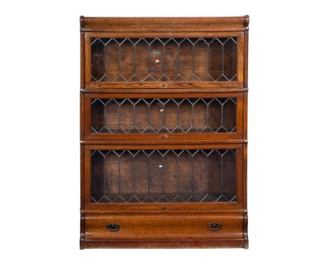 A similar Globe Wernicke bookcase. 
