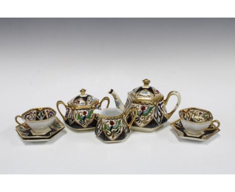 Noritake tete a tete set with extra saucer, teapot 13cm (8)