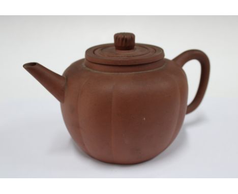 Chinese Yixing stoneware / terracotta teapot, in three parts, 13cm