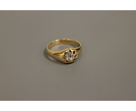 18ct antique signet ring set with old cut diamond, approximately .5 carat 4.7 grams CONDITION REPORT: Some black spot inclusi