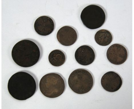 WILLIAM III SILVER SIX PENCE 1695 portrait worn, five WILLIAM III SILVER SIXPENCES viz 1696 (VF) 1697 (F) x 3 and 1697 worn a