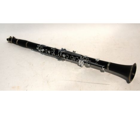 A BOOSEY & HAWKES CLARINET IN CASE