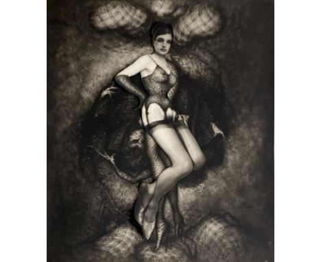 Pierre Molinier (1900-1976)Les femmes actuelles sont..., 1955-1965 Tirage argentique d'époque avec collage.Deux tampons encré