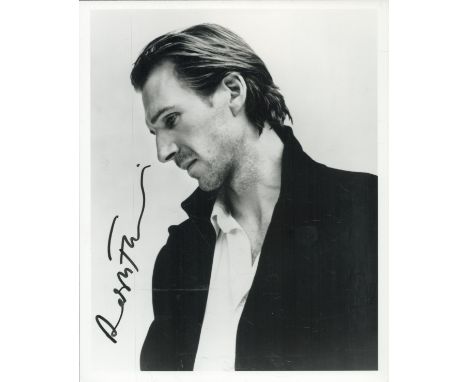 Ralph Fiennes, a signed 10x8 photo. An English actor, film producer, and director.  He made his film debut playing Heathcliff