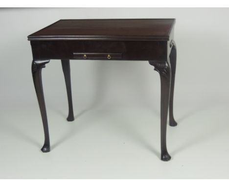 A very good late 18th Century Irish mahogany Games Table, the rectangular reversible top with a polished and a green baize su