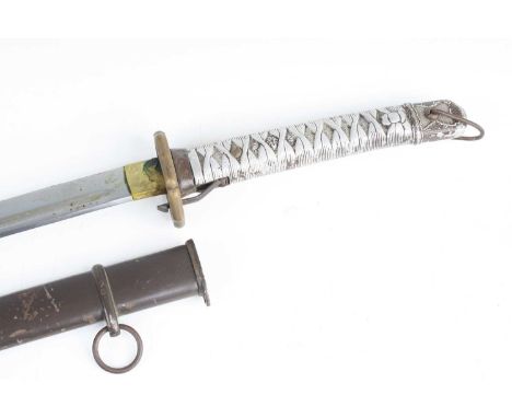 A WW II Japanese NCO shin gunto, having a 70cm single edged fullered blade numbered 40724, gilt metal tsuba and aluminium sha