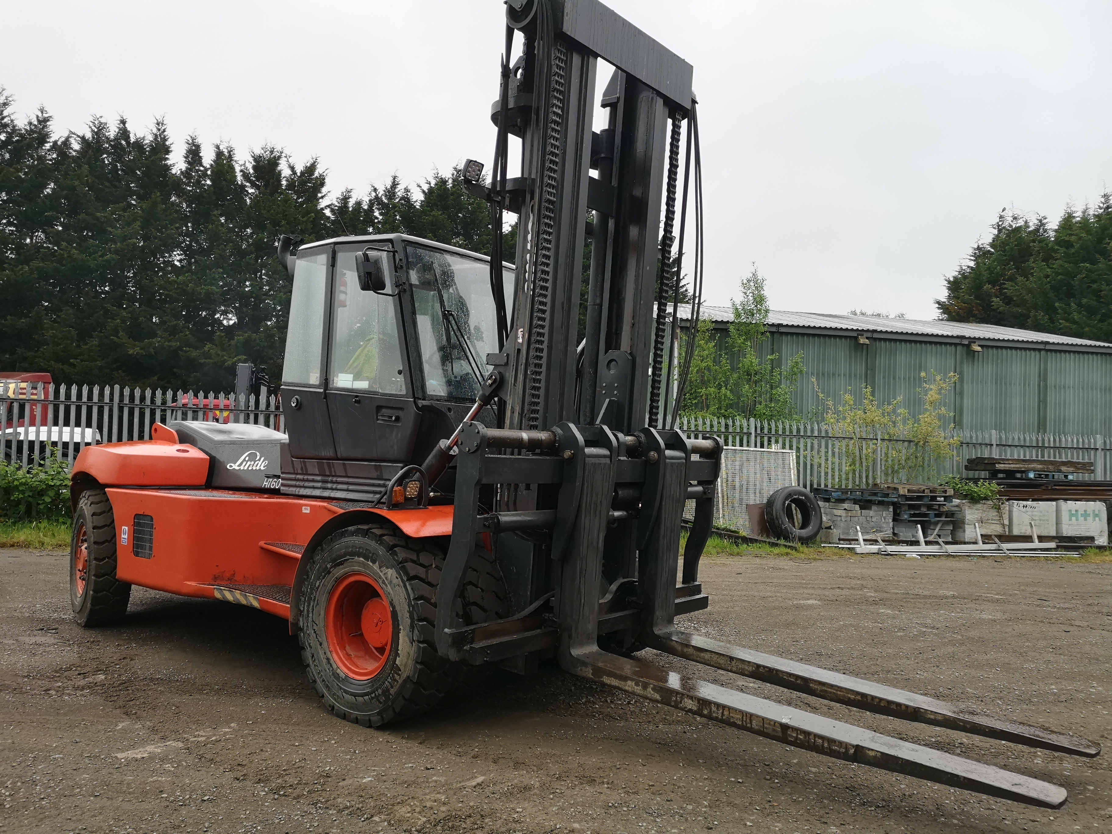 Linde H160 16 Tonne Diesel forklift / side shift - fork postioners - 4 ...