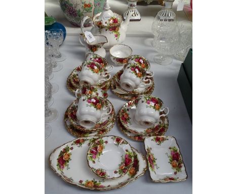 A Royal Albert Old Country Roses tea service, including teapot (A/F) 