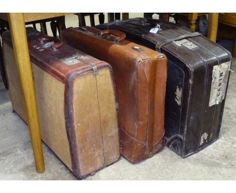 3 Vintage suitcases 