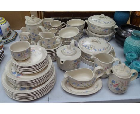 Extensive service of Poole Springtime pattern pottery, including tea and coffee ware 
