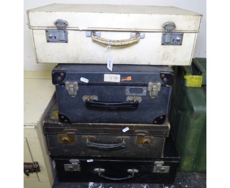 4 small Vintage cases 