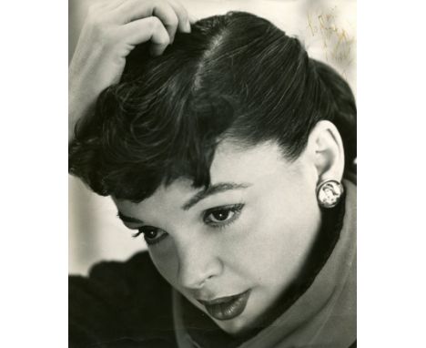 GARLAND JUDY: (1922-1969) American Actress and Singer, famous for her portrayal of Dorothy Gale in The Wizard of Oz (1939). A