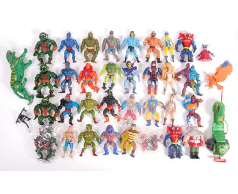 A large collection of approx 35x assorted vintage 1980's Mattel made MOTU Masters Of The Universe action figures. To include;