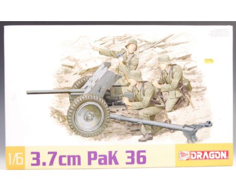 1/6 Scale Collection - a Dragon made 1:6 scale plastic model military WWII Second World War German Nazi kit / action figure a