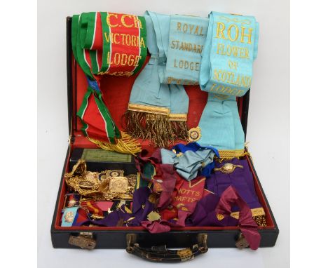 Masonic regalia to include a c.1900 Ancient Order of Foresters silk sash in original case, a jewel ribbon with 9ct gold bars,
