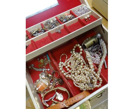 A mid-twentieth century jewellery box &amp; contents including costume &amp; gold jewellery including cameo, opal pendant ETC