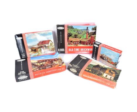 Five vintage Playcraft OO / HO gauge model kits, unbuilt. To include: B812 'Saw Mill', B305 'Hopper Loading Installation', B8