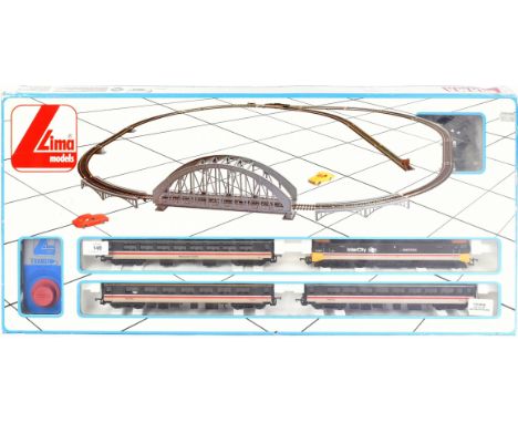 Model Railway - an original Lima OO gauge model railway locomotive trainset No. 107106&nbsp;Passenger train set with Class 47