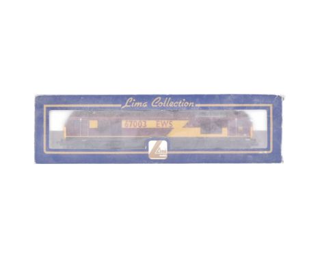 An original Lima Collection OO gauge model railway diesel trainset locomotive engine No. L204929&nbsp;Class 67 67003 in EWS l