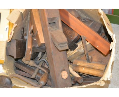 Tools - wood planes, various; manual drills; qty   **All lots in this sale are subject to a maximum of £2.50 plus VAT Buyers 