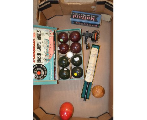 Sports and Hobbies - a 'Henselite' Junior Biased Carpet Bowls, boxed, c.1960; a Laing miniature presentation cricket bat, sig