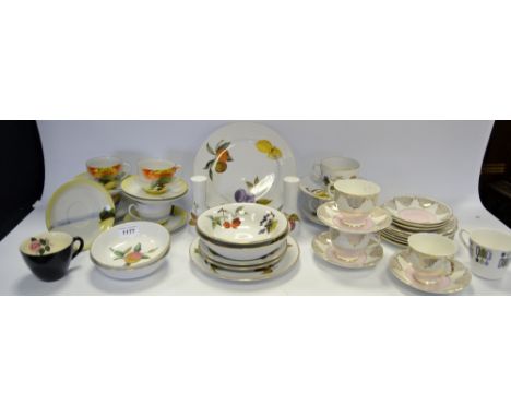 Teaware - Royal Worcester oven to table ware; Royal Doulton Countess pattern; others, etc **All lots in this sale are subject