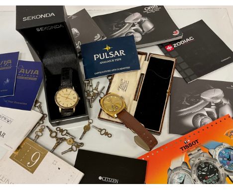 Watches - Sekonda 21 jewel manual wind wristwatch; another 17 jewel,  assorted pocket watch keys, Oris, Tissot and other cata