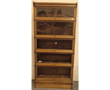 Good condition Globe Wernicke five shelf bookcase, W, 87 cm, H: 188 cm 